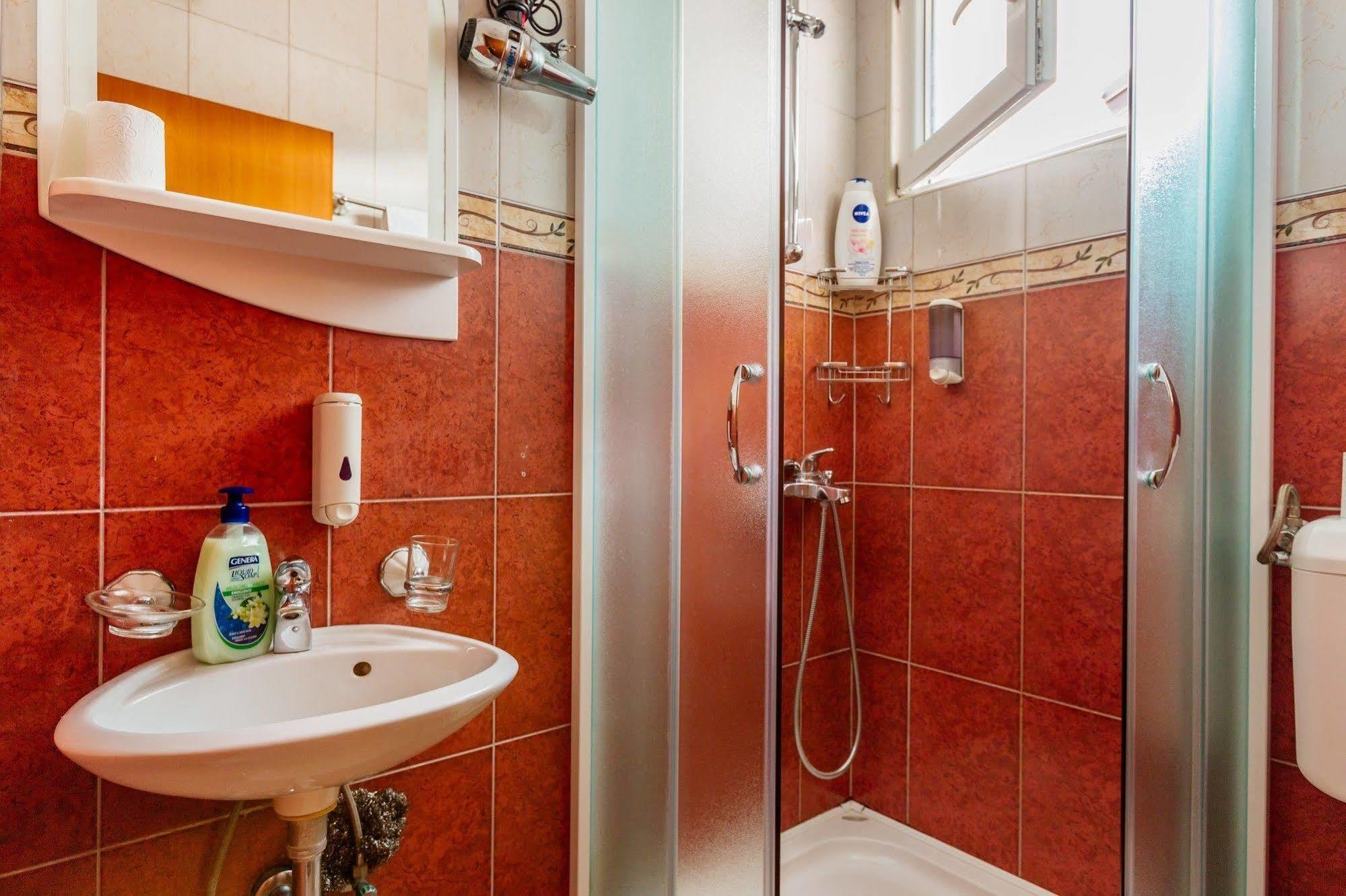 Perper Hotel Donja Lastva Extérieur photo